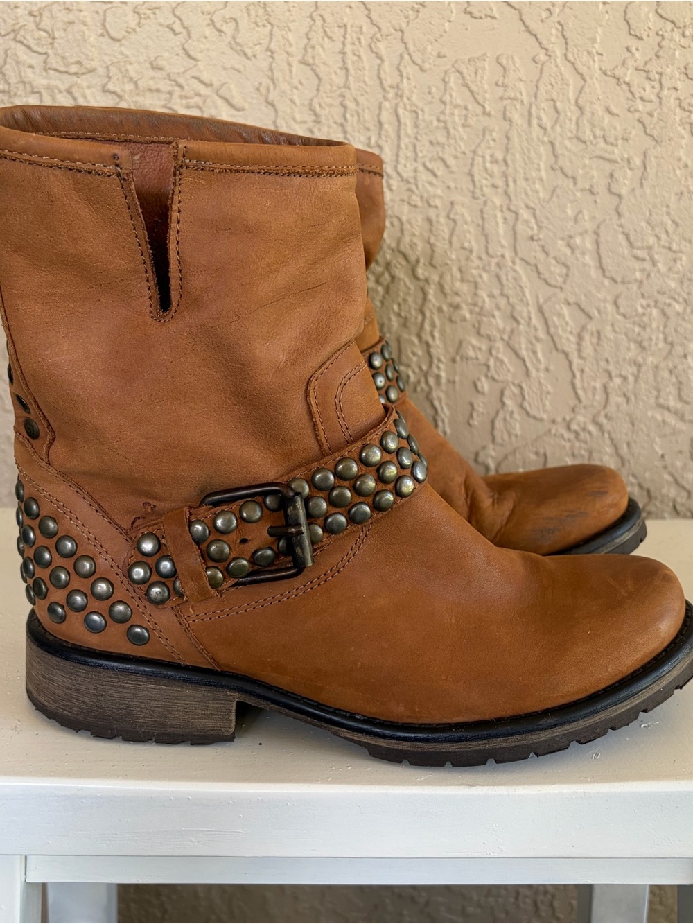Steve Madden Cognac Studded Leather Moto Boots